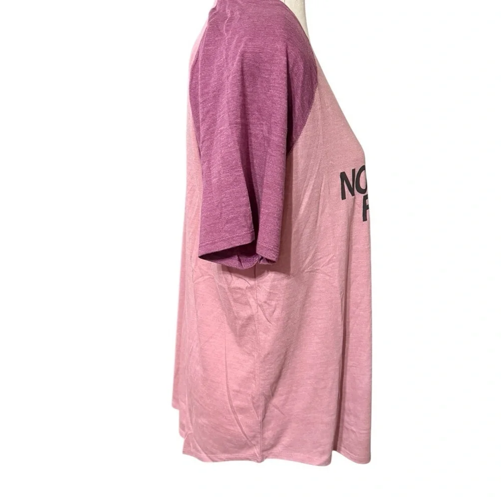 THE NORTH FACE
Women’s Short Sleeve T-Shirt · Size Large - Picture 4 of 6